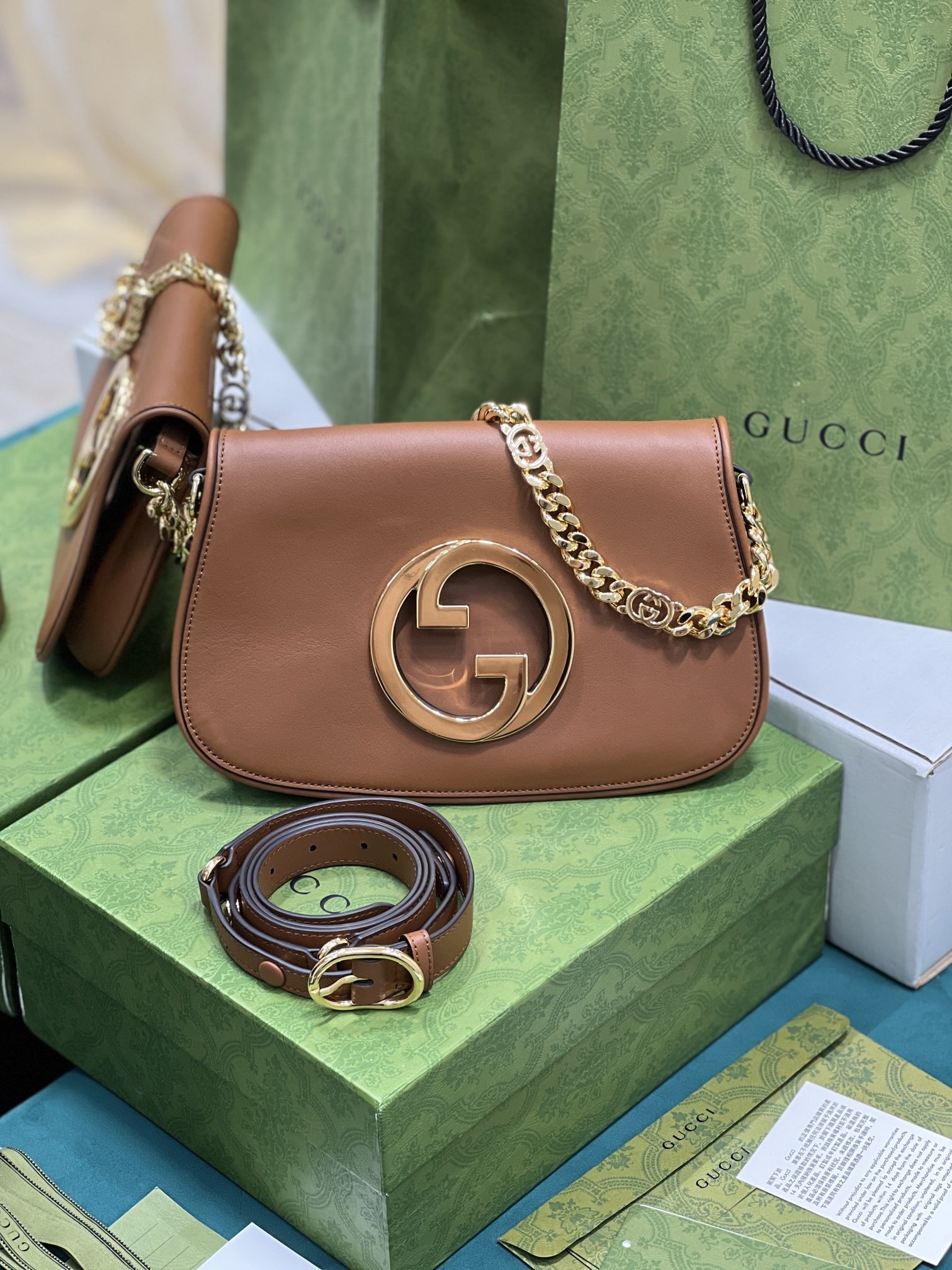 Gucci Blondie Shoulder B